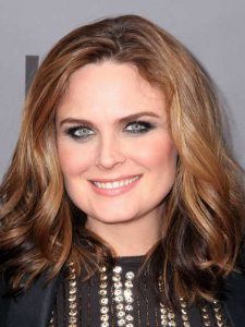 Emily Deschanel