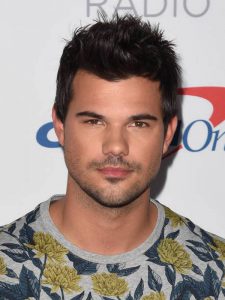 Taylor Lautner