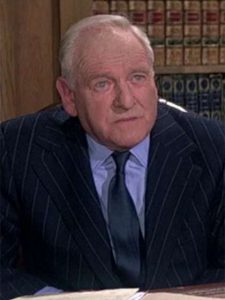 Bernard Lee