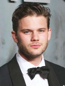 Jeremy Irvine