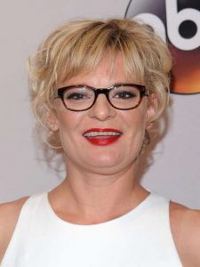 Martha Plimpton