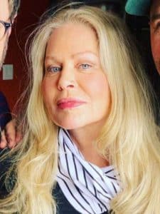 Beverly D’Angelo