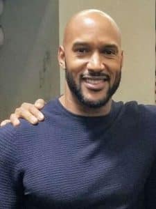 Henry Simmons