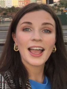 Aisling Bea