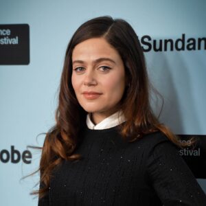 Molly Gordon