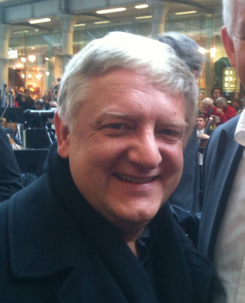 Simon Russell Beale